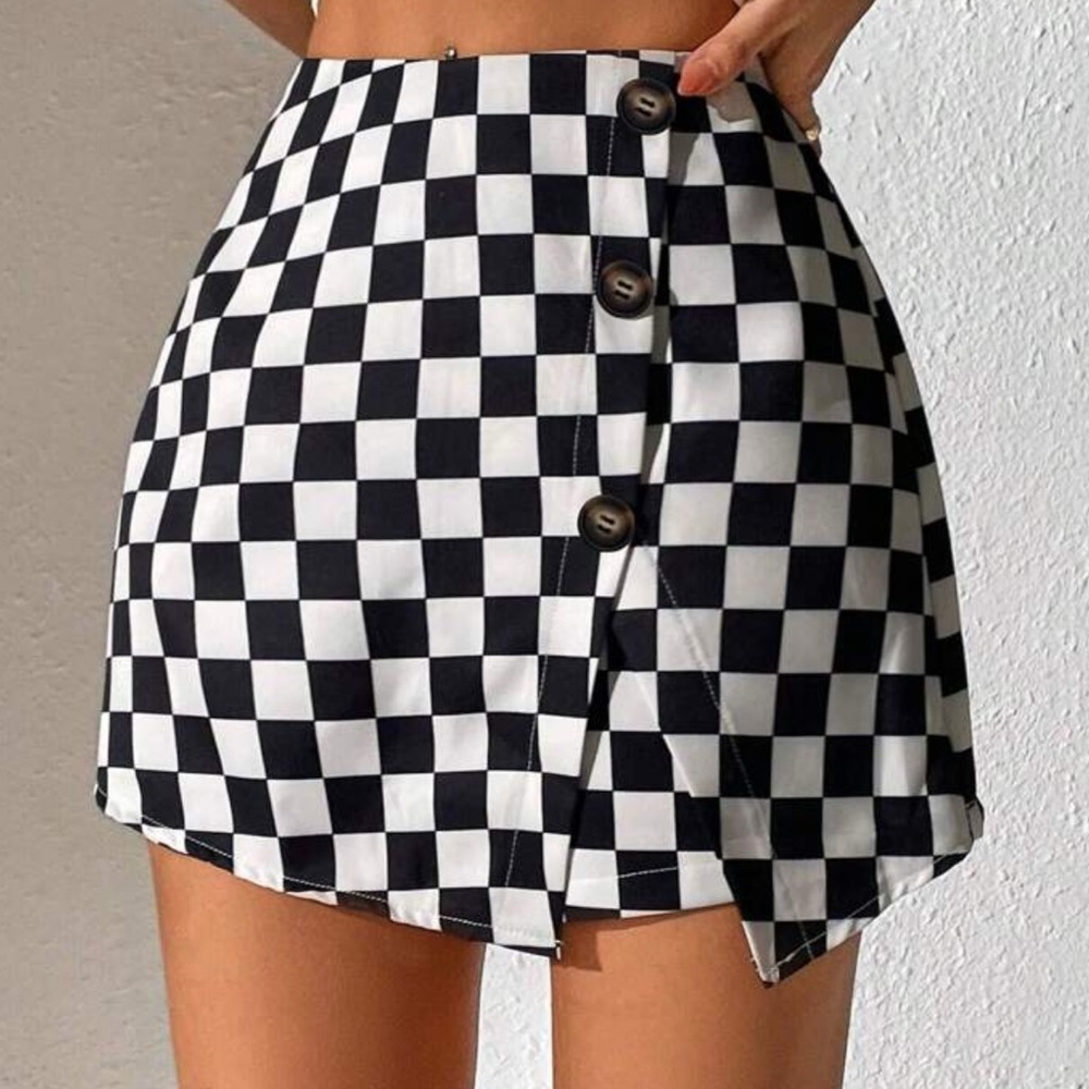 Black and White Checkered Mini Skort